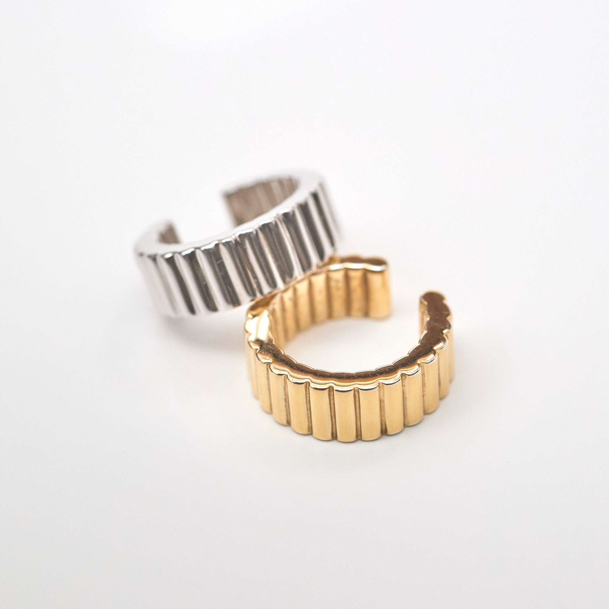 STRIPES EAR CUFF