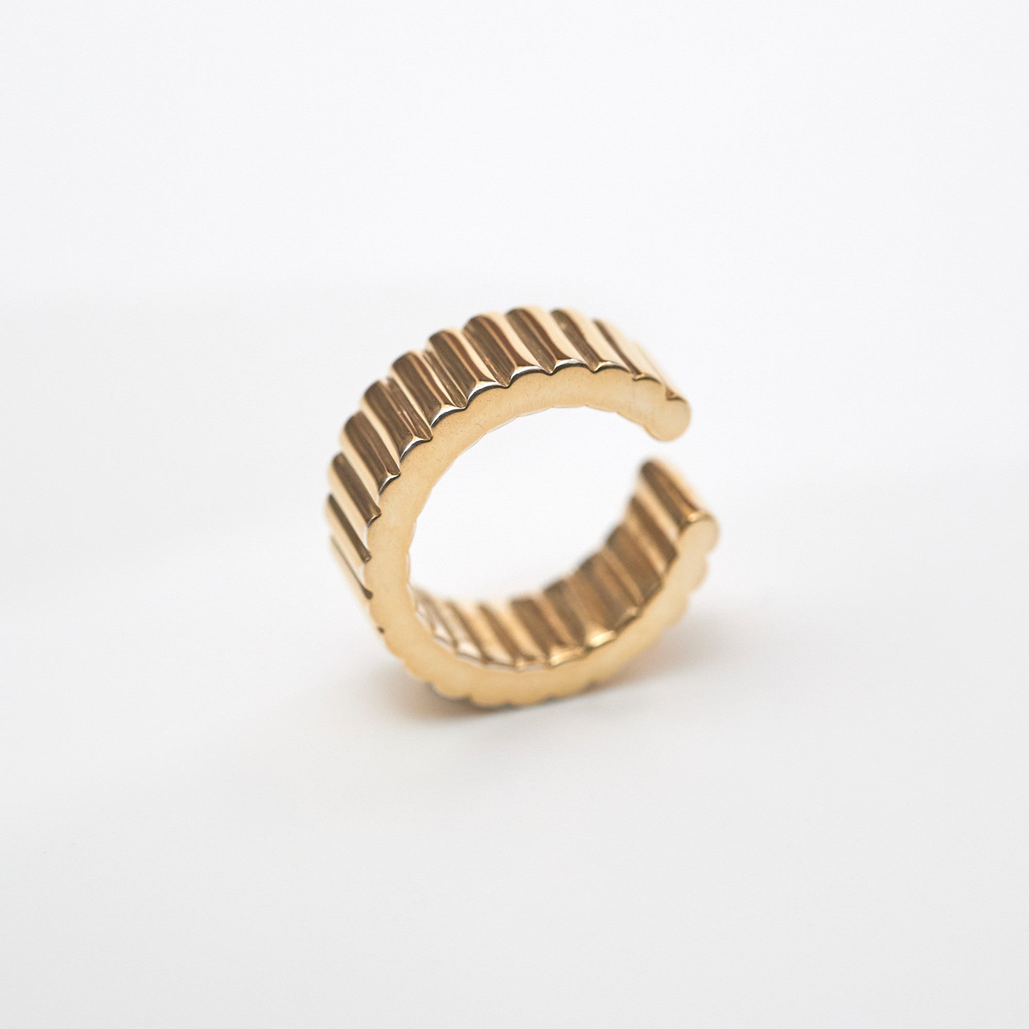 STRIPES EAR CUFF