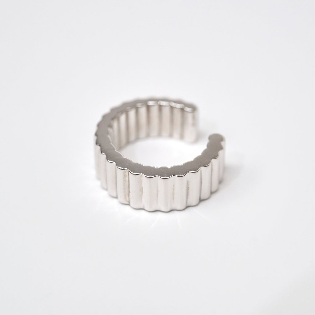 STRIPES EAR CUFF